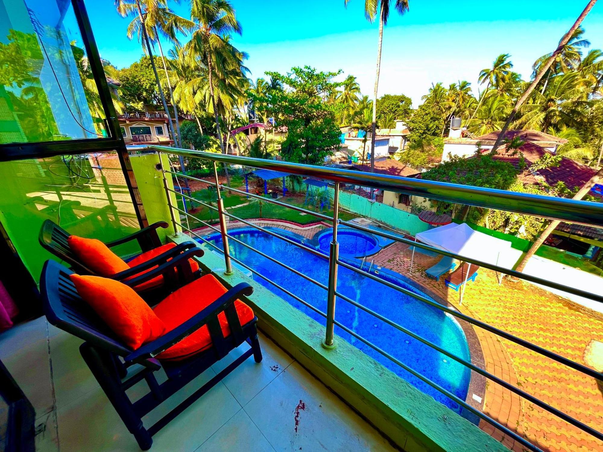 The Calagute Beach Resort By Shivam Resort 1 Km From Beach Candolim Bagian luar foto