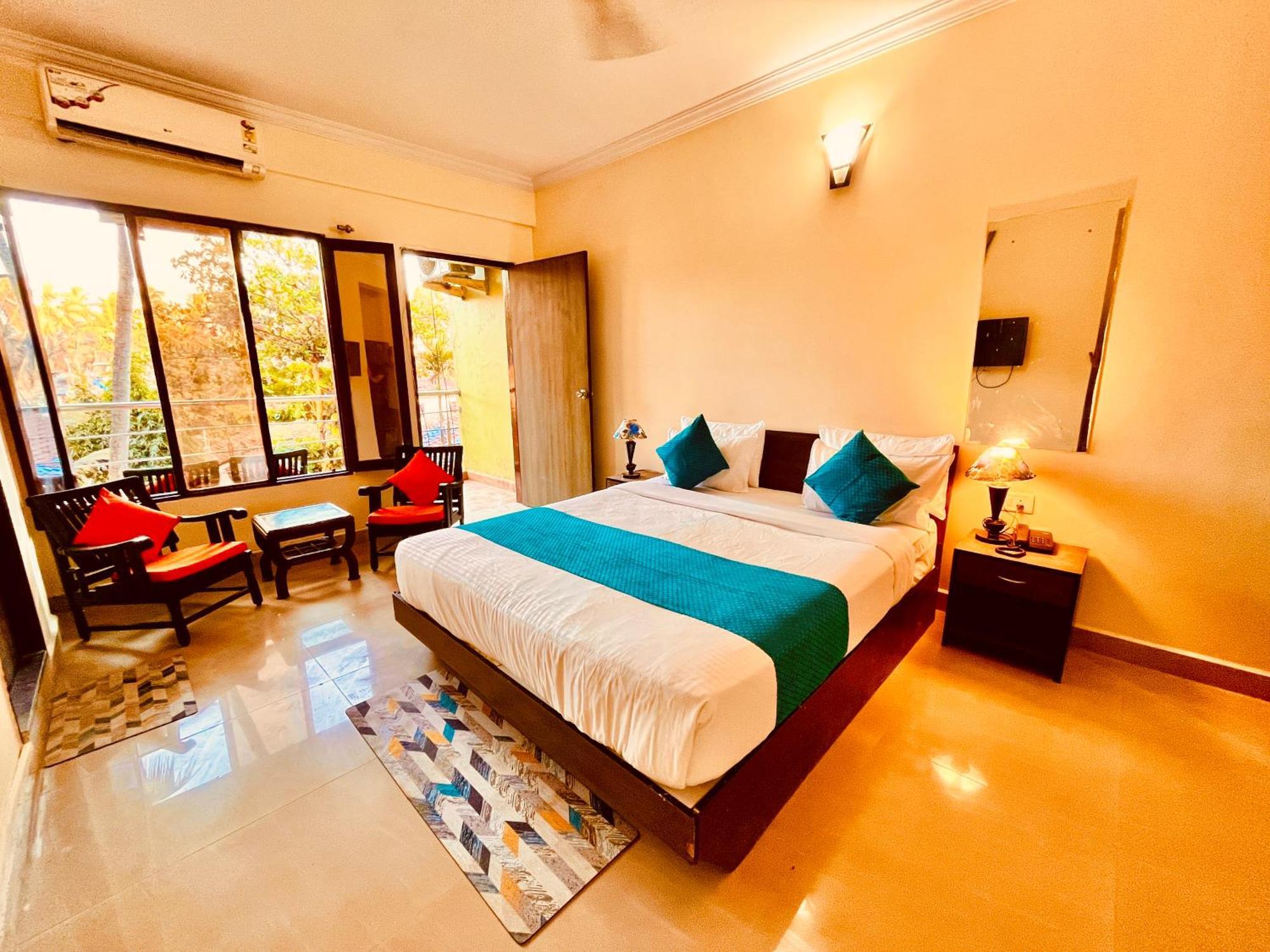 The Calagute Beach Resort By Shivam Resort 1 Km From Beach Candolim Bagian luar foto
