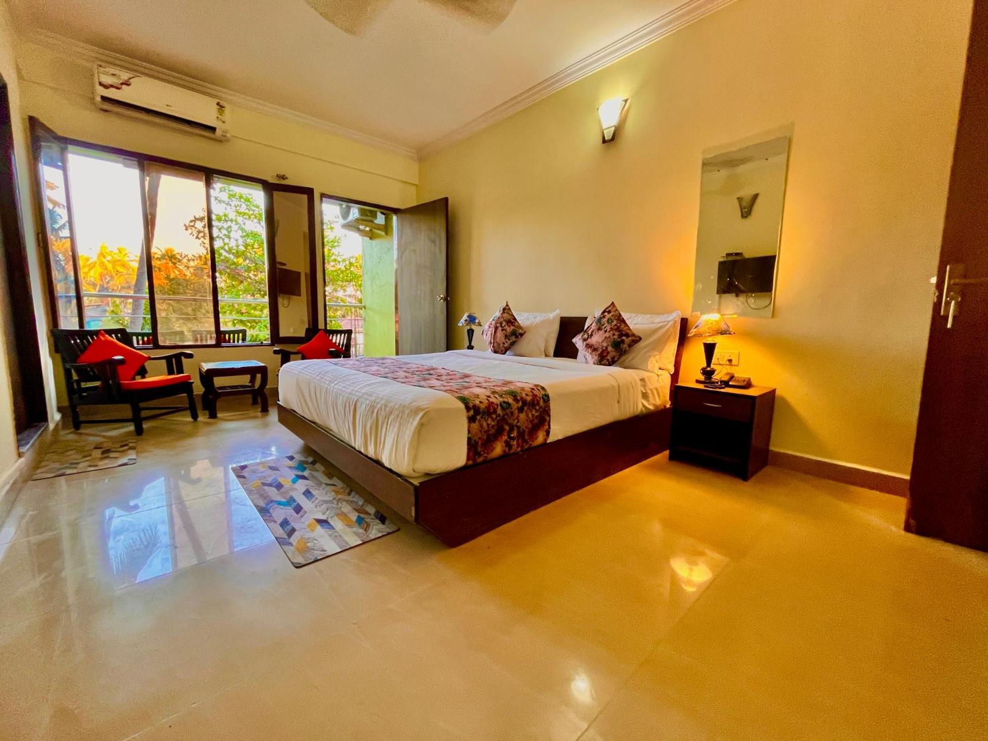 The Calagute Beach Resort By Shivam Resort 1 Km From Beach Candolim Bagian luar foto