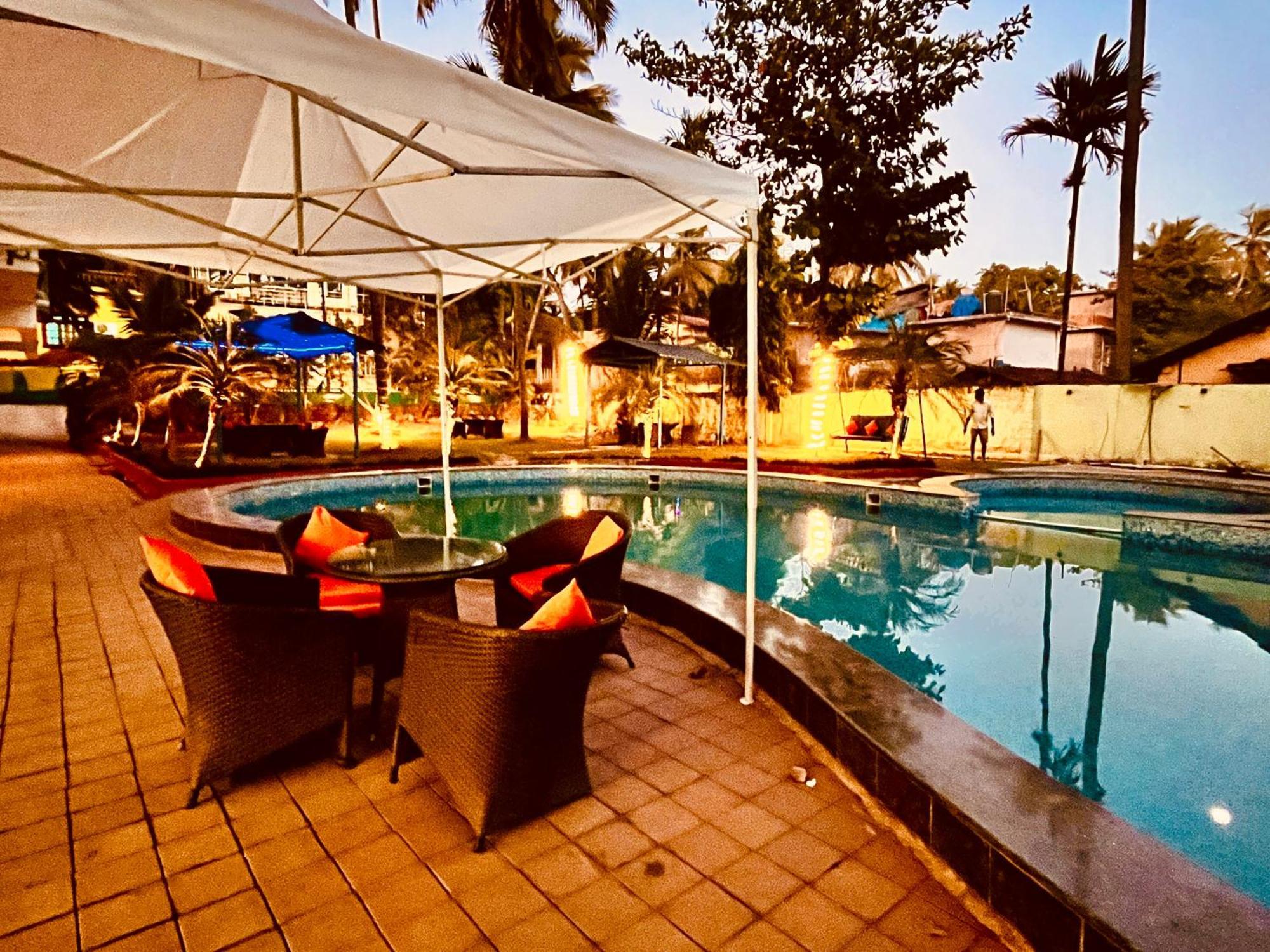 The Calagute Beach Resort By Shivam Resort 1 Km From Beach Candolim Bagian luar foto